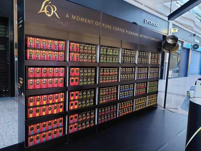 Display Reuse AUCHAN LUXEMBOURG JDE Peets 02