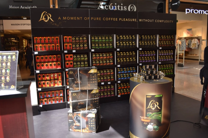 Display Reuse AUCHAN LUXEMBOURG JDE Peets 03